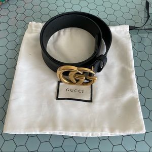 Gucci GG Logo Leather Belt